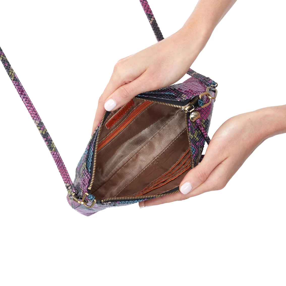 Promo ๐ Hobo Darcy Convertible Crossbody ๐ 3 Promo ๐ Hobo Darcy Convertible Crossbody ๐ - Image 3